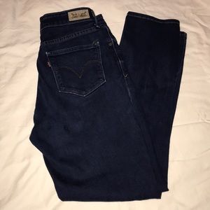 Levi’s Skinny Mid Rise Jeans